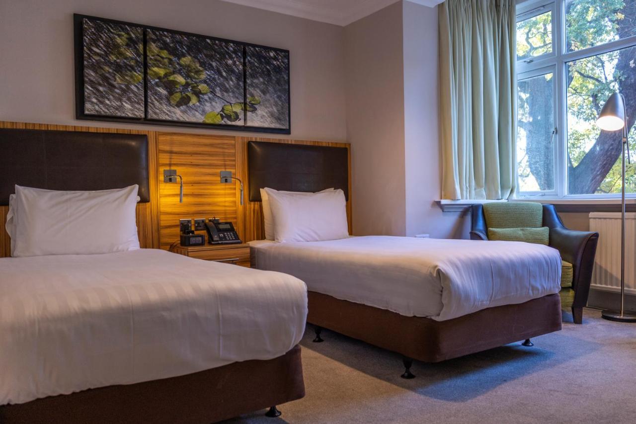 סלאו Uno Hotel Heathrow Windsor מראה חיצוני תמונה